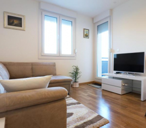  Apartment Roska  Сплит